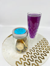 Load image into Gallery viewer, Lavender Bee's Knees Booze Infusion