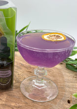 Load image into Gallery viewer, Lemon Lavender- Simple Syrup in the Raw
